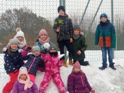 b_1024_768_0_00_images_2023_2024_Swietlica_snieg_409132455_817057583555525_6161924748523732724_n